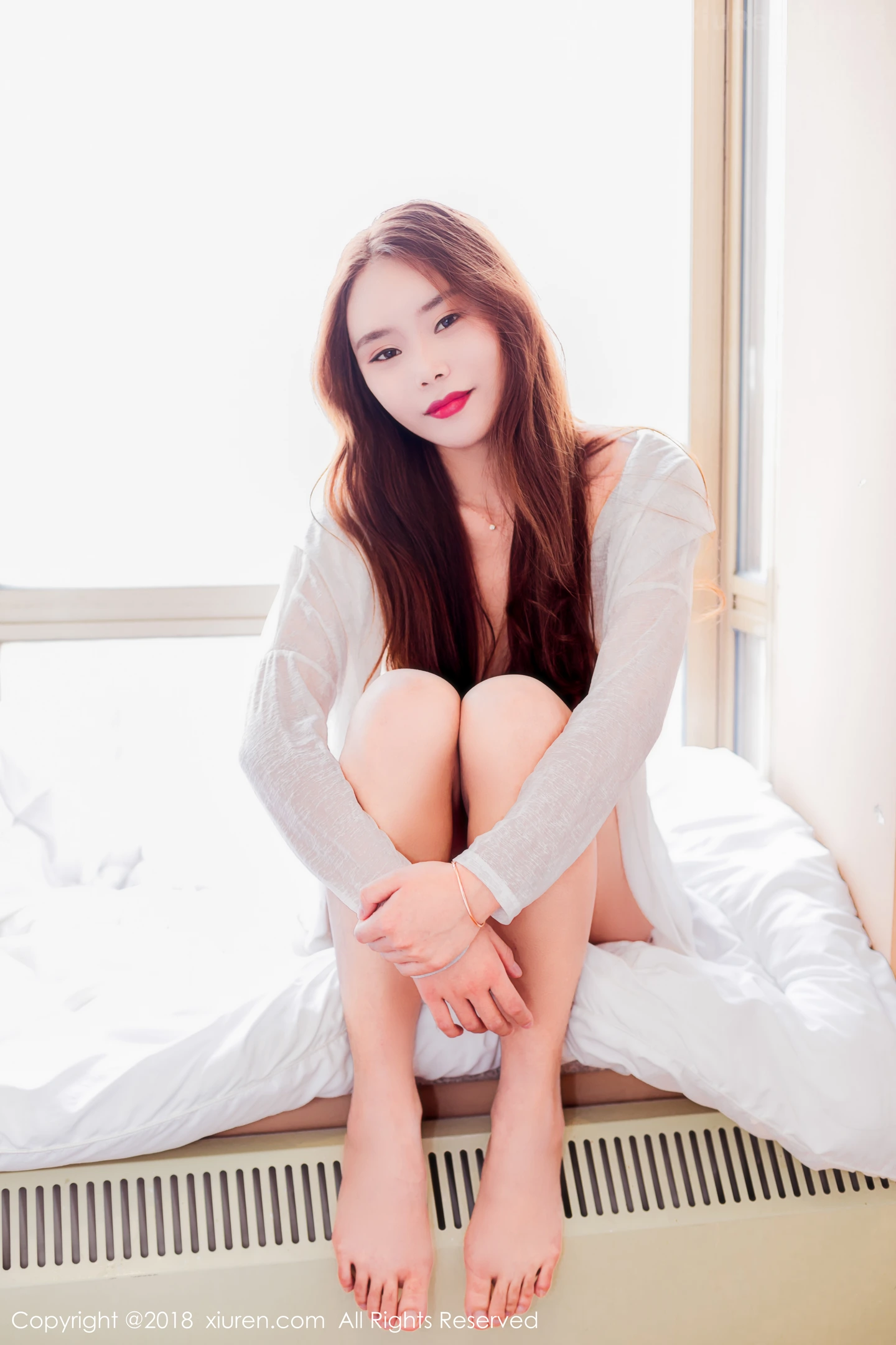 图片[6]-[XiuRen秀人网]VOL.972 新人妹子小曼miki居家真空白衬衣半脱秀豪乳露点火辣诱惑写真60P-秀人网官方网站